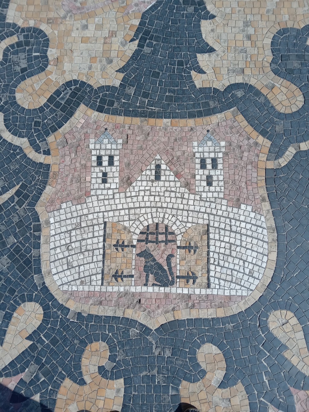 WO DIE LEICHTE MUSE GEDANKENSCHWER IHR FÜLLHORN&nbsp;AUSKIPPT…